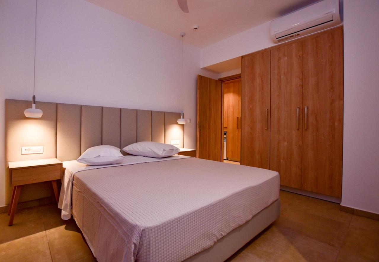 Rosemary Apartments Paleóchora Extérieur photo